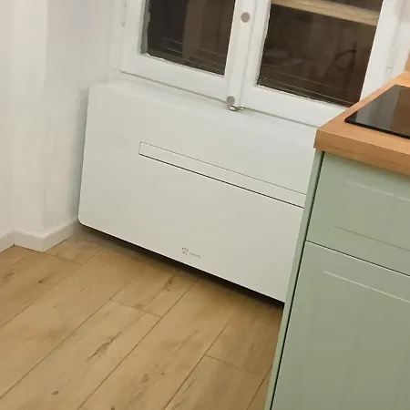 La Casetta Di Tommy E Vitto In Pieno Centro A Bilocale 4 Posti Letto *