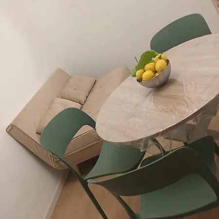 La Casetta Di Tommy E Vitto In Pieno Centro A Bilocale 4 Posti Letto Apartmán *