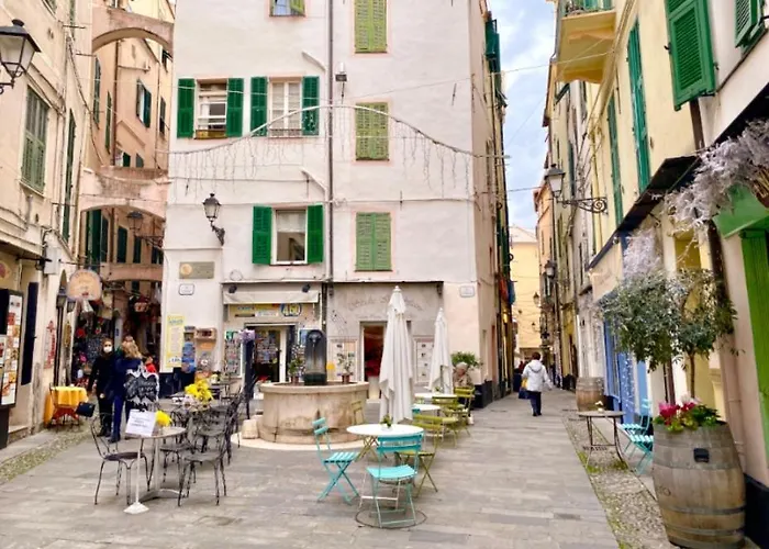 Appartement La Casetta Di Tommy E Vitto In Pieno Centro A Bilocale 4 Posti Letto